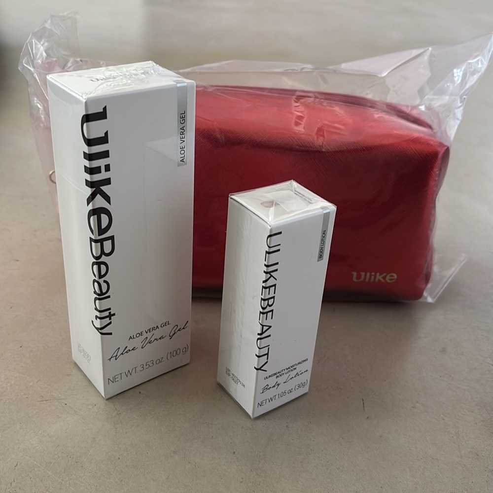 New Ulike Beauty Bundle: Aloe Vera Gel+ Moisturizing Body Lotion+ Makeup Bag